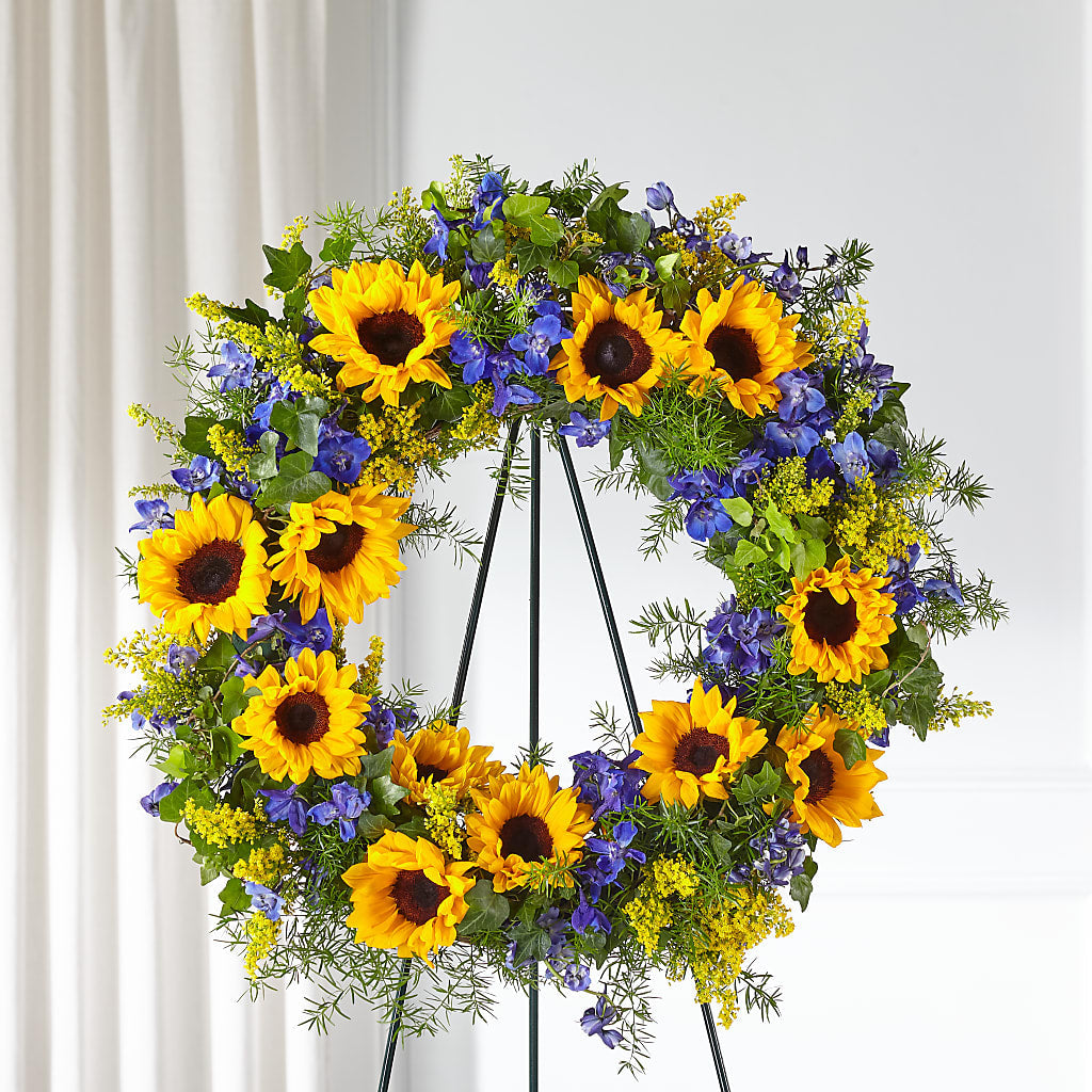 Bright Rays Wreath – Cornerstone Florals, Katy TX