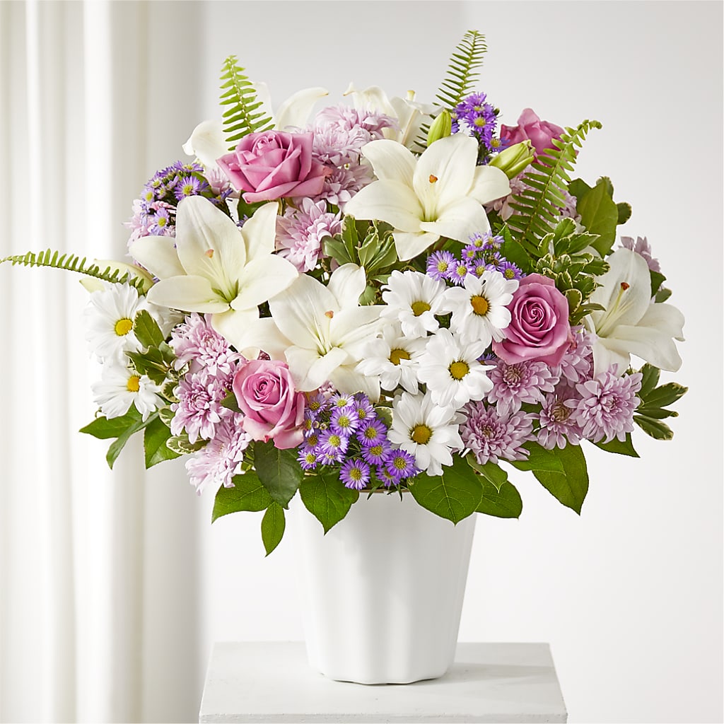 Warmest Thoughts Tabletop Basket – Cornerstone Florals, Katy TX