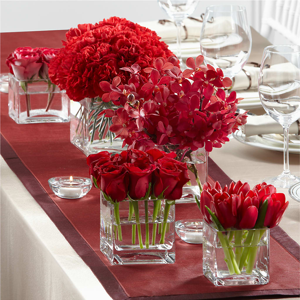 Modern Grace Centerpiece – Cornerstone Florals, Katy TX