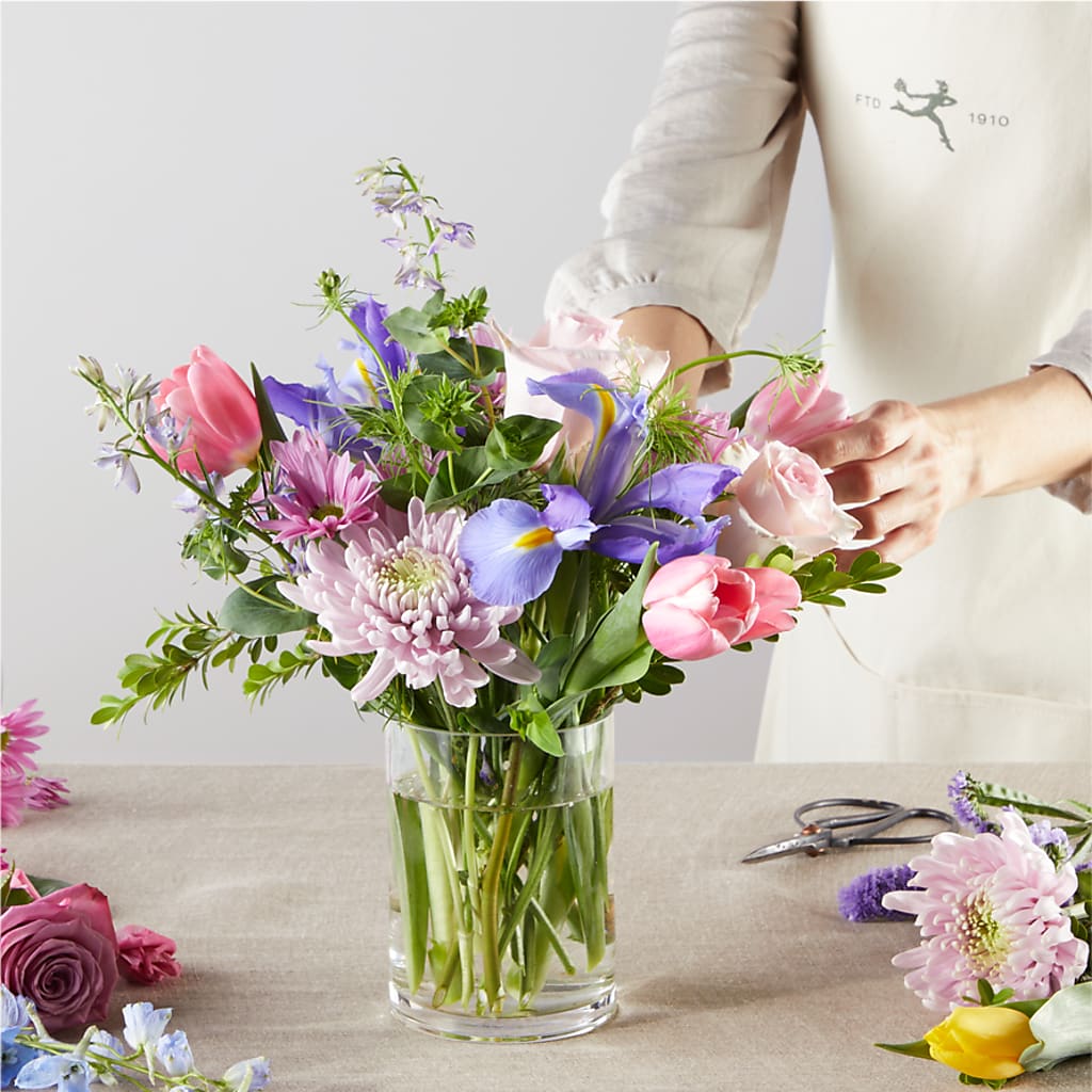 Pastel Tradition - A Florist Original –  Cornerstone Florals, Katy TX