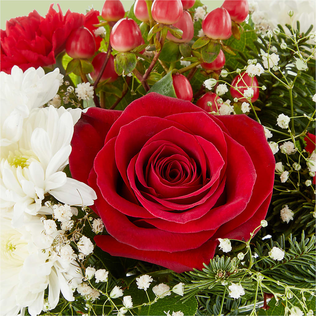 Chance of Flurries Bouquet –  Cornerstone Florals, Katy TX